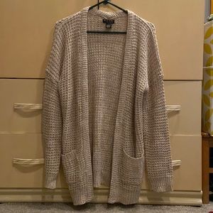 Knitted cardigan tan